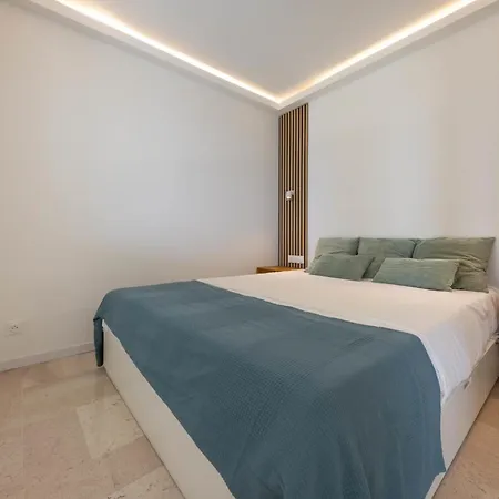 06db Magnificent Flat With Incredible View Mont Boron *